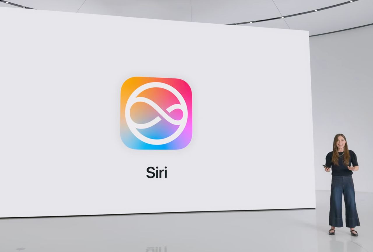 siri.jpg (33 KB)