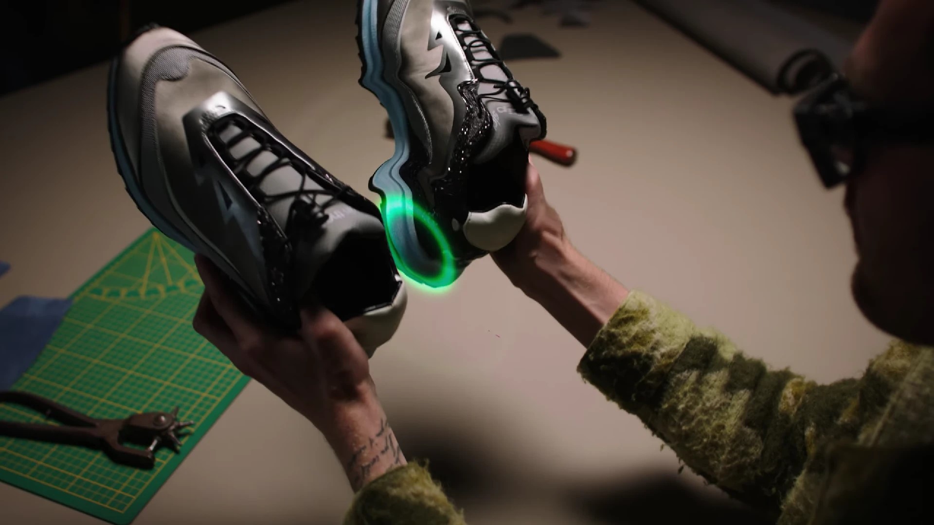 обувь телефоон.jpg (194 KB)